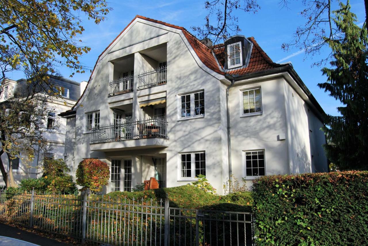 Stresemannstrasse 3 Apartment Lubeck Bagian luar foto